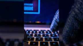 Pancake Bunny Price Crashes After DeFi Token Targeted in Flash Loan Attack #Shorts